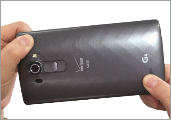 LG - Verizon G4 - Replace the Back Cover Replace the Back Cover