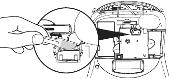 Dymo - LabelManager 450D - Cleaning the print head Cleaning the print head