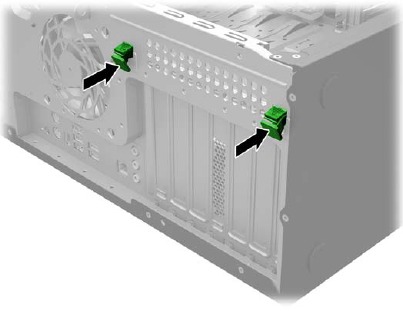 HP - Z Turbo Drive Quad Pro - Installing in an HP Z440 Workstation - Step 4 Installing in an HP Z440 Workstation - Step 4