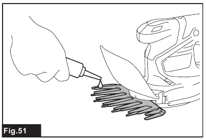 Makita - UM600D - Blade maintenance - Step 1 Blade maintenance - Step 1