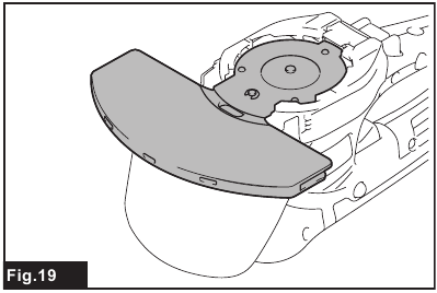 Makita - UM600D - Installing the shear blades - Step 6 Installing the shear blades - Step 6