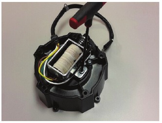 Warn - ZEON - Re-assembly for Platinum Winch remote controlled clutch - Step 4 Re-assembly for Platinum Winch remote controlled clutch - Step 4