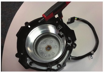 Warn - ZEON - Re-assembly for Platinum Winch remote controlled clutch - Step 6 Re-assembly for Platinum Winch remote controlled clutch - Step 6