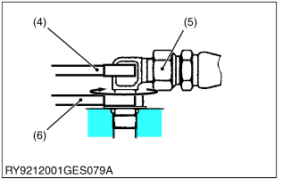 Kubota - WSM SSV65 - Fasten Fasten