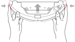 Separating the water tank from the mop cloth bracket