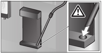 Care and daily cleaning - Rinsing the milk system
