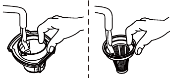 EMPTYING DUST CUP AND CLEANING FILTER - Step 3