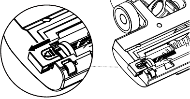 Brush Roll Manual Cleaning - Step 1
