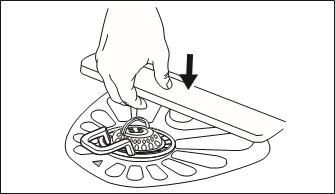 CLEANING THE LOWER SPRAY ARM - Step 3