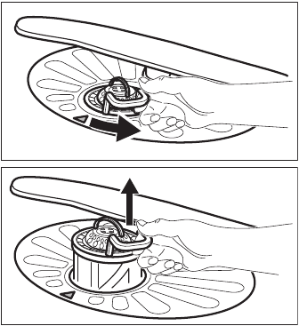 CLEANING THE FILTERS - Step 1