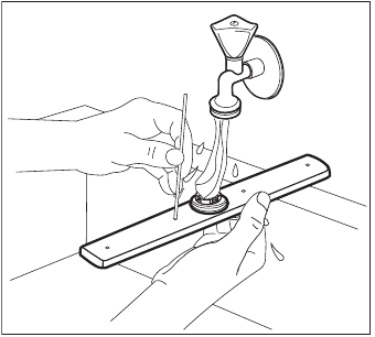 CLEANING THE UPPER SPRAY ARMS - Step 3