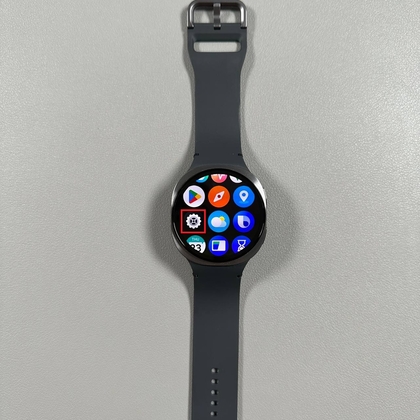 Accessing Settings on Samsung Galaxy Watch 8 LTE