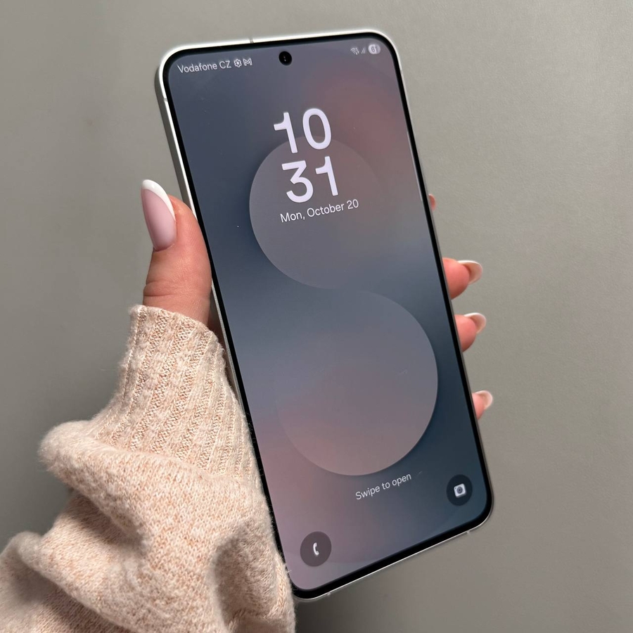 Samsung Galaxy S25 FE - How to Add Dual Clock Widget