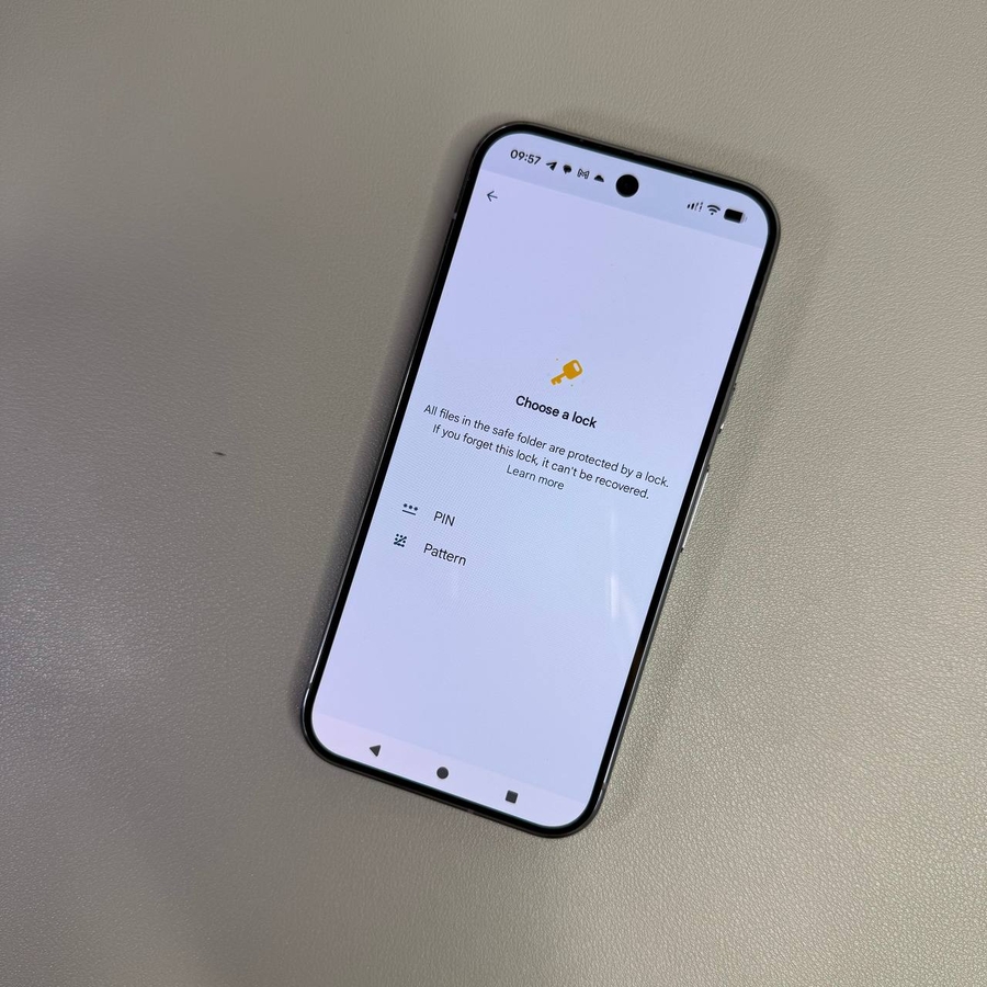 How to Hide Files (Photos and Videos) on Google Pixel